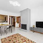 Gaia Urban | With Office Appartamento