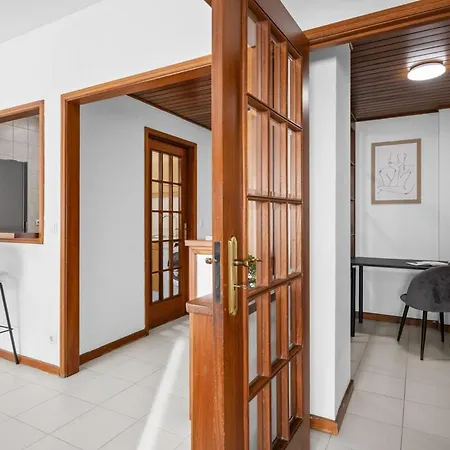 Gaia Urban | With Office וילה נובה דה גאיה