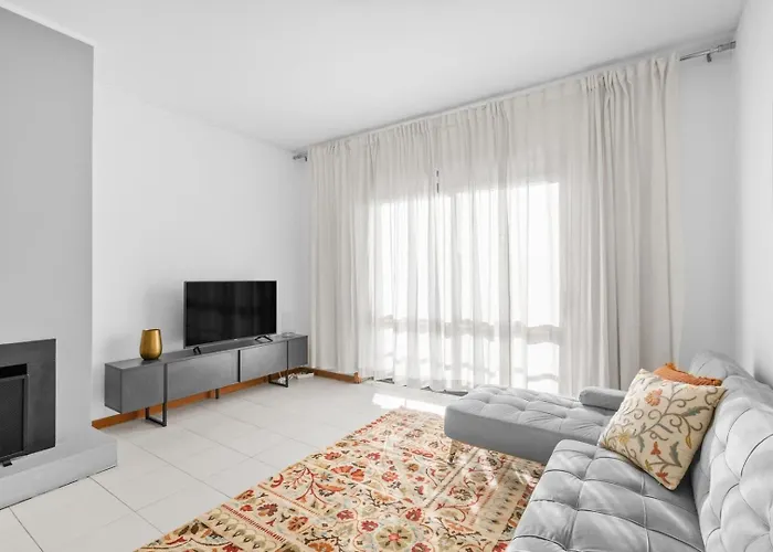 Gaia Urban | With Office Apartment