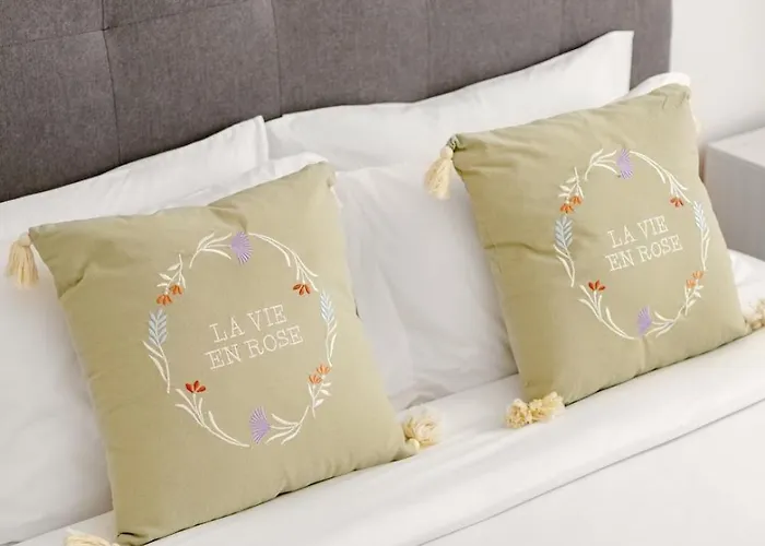 Gaia Urban | With Office Apartment